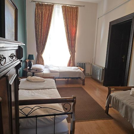 Palac Lawica- Splywy Przelomem Bardzkim Kłodzko Extérieur photo
