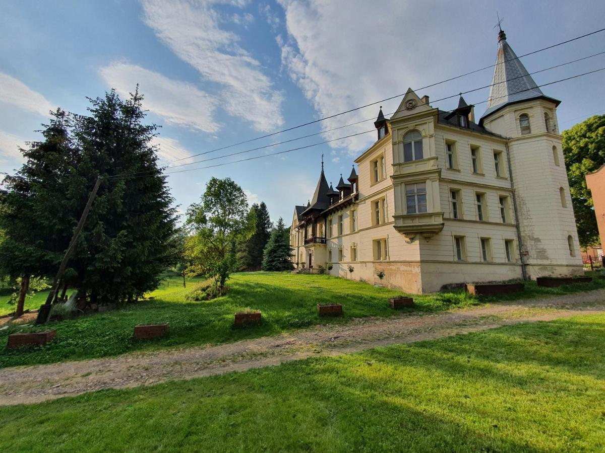 Palac Lawica- Splywy Przelomem Bardzkim Kłodzko Extérieur photo