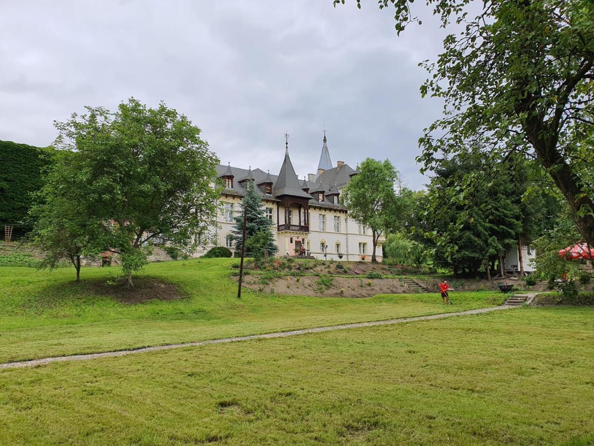 Palac Lawica- Splywy Przelomem Bardzkim Kłodzko Extérieur photo
