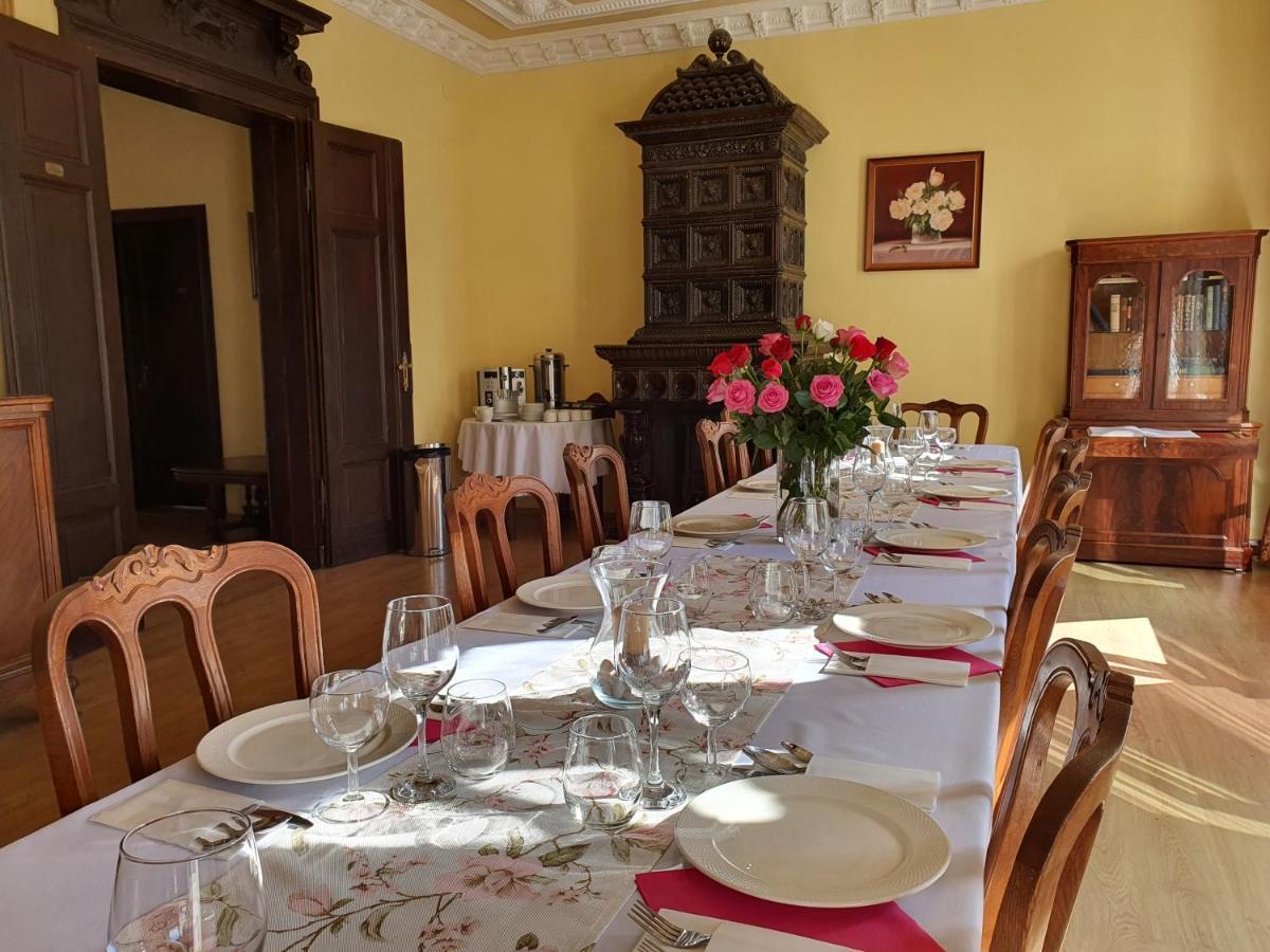 Palac Lawica- Splywy Przelomem Bardzkim Kłodzko Extérieur photo