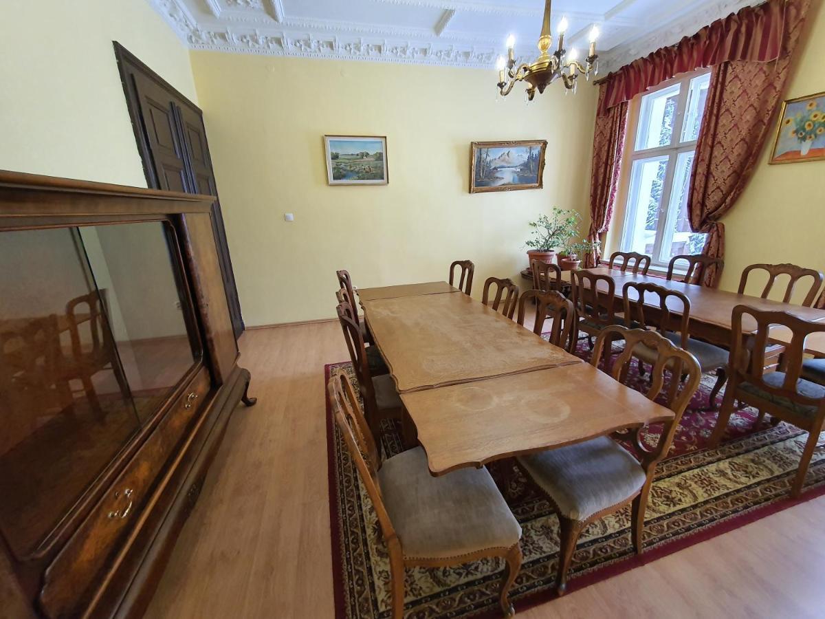 Palac Lawica- Splywy Przelomem Bardzkim Kłodzko Extérieur photo