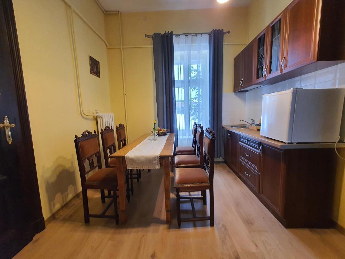Palac Lawica- Splywy Przelomem Bardzkim Kłodzko Extérieur photo