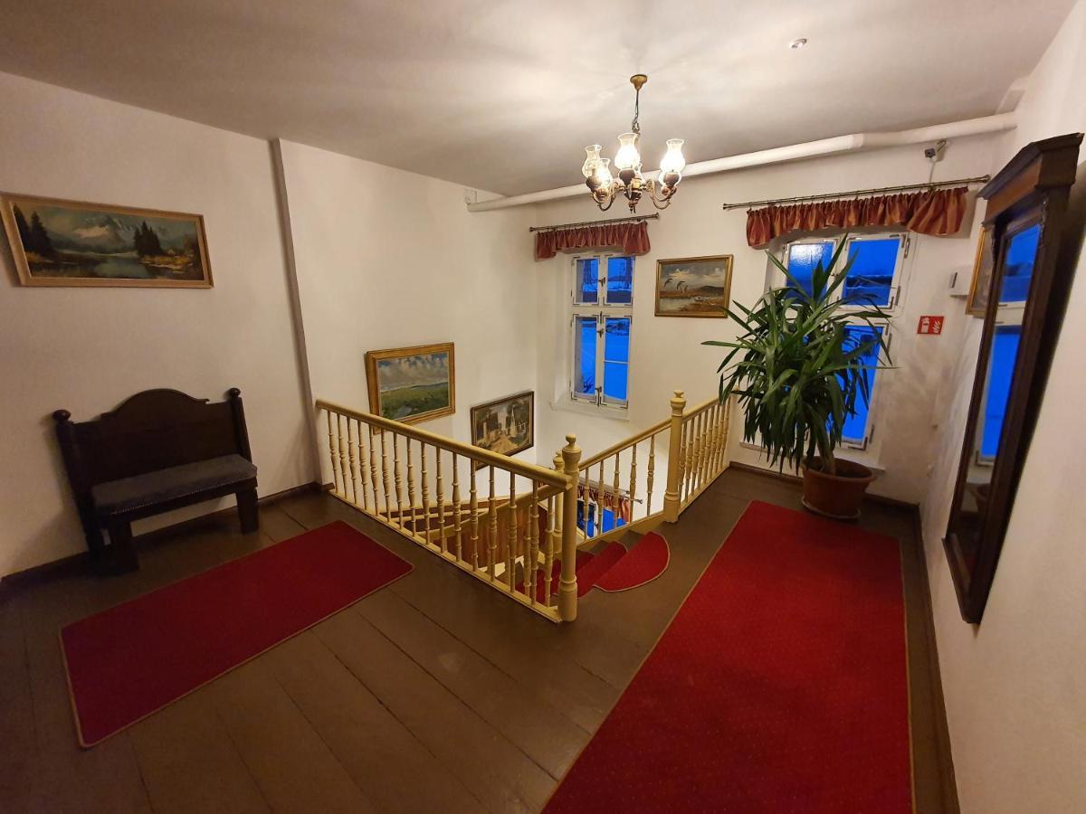Palac Lawica- Splywy Przelomem Bardzkim Kłodzko Extérieur photo