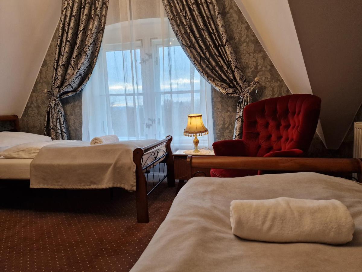 Palac Lawica- Splywy Przelomem Bardzkim Kłodzko Extérieur photo